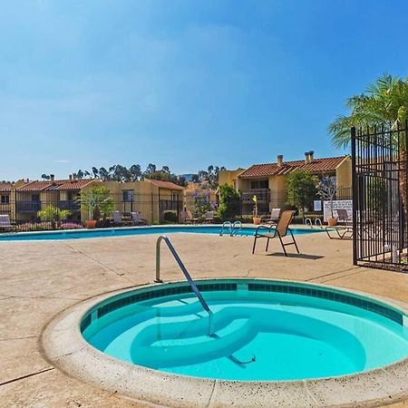 Departamento Completo En San Diego Hablamos Espanol Екстериор снимка